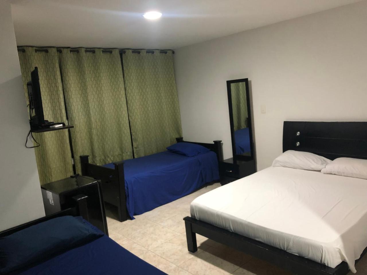 Hostal Central Beach San Andrés Kültér fotó