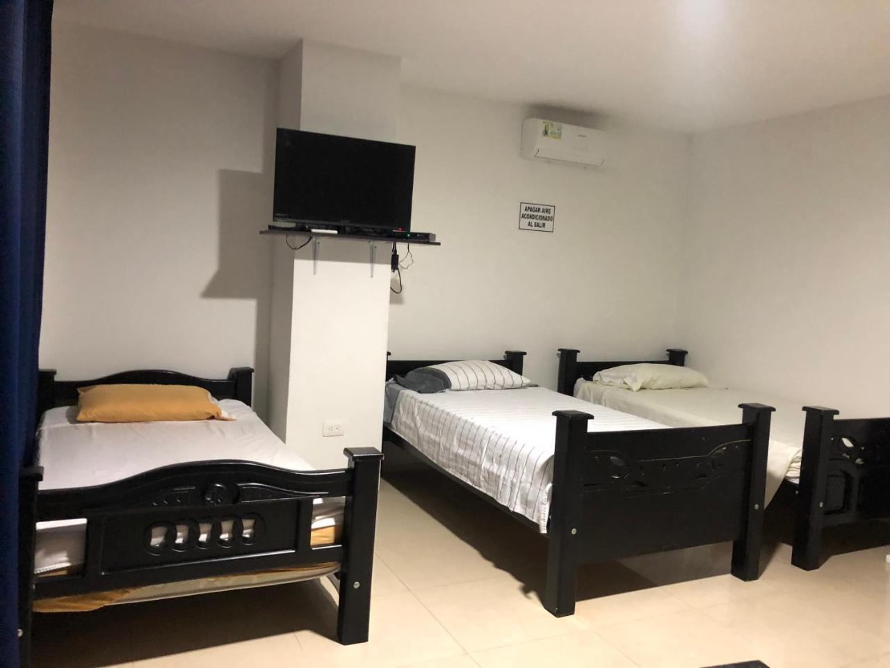 Hostal Central Beach San Andrés Kültér fotó