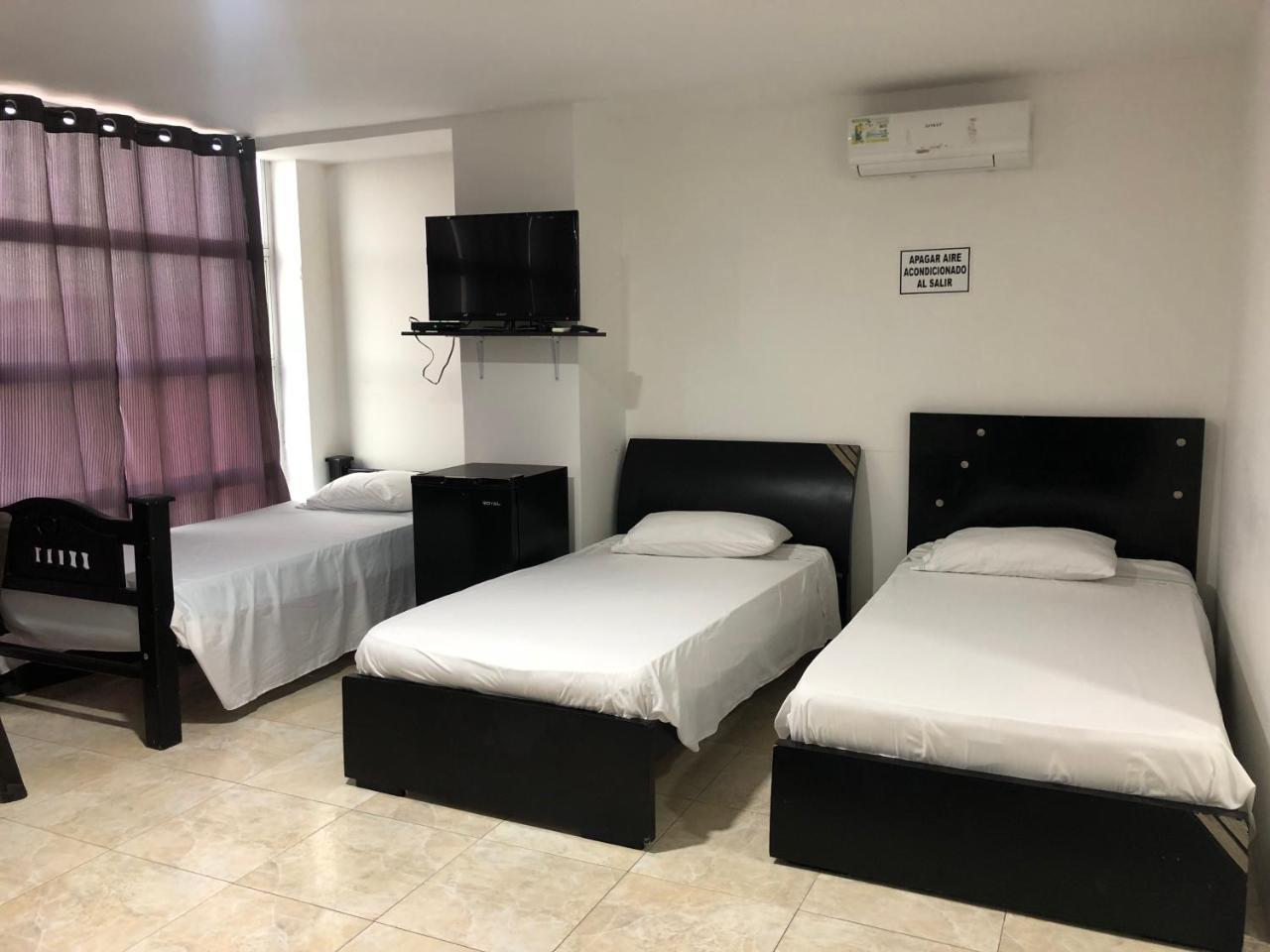 Hostal Central Beach San Andrés Kültér fotó